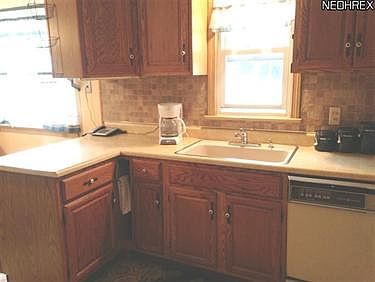 5th image of 3425 Grantwood Dr
