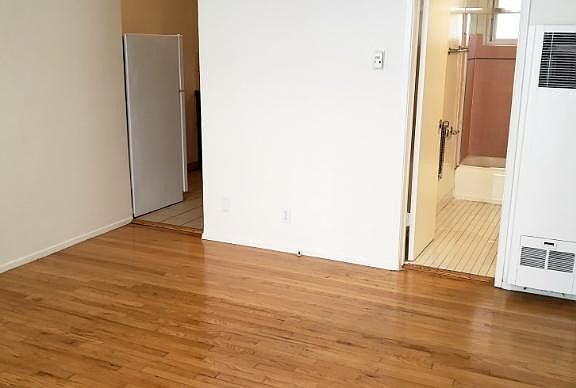 2nd image of 24 Brooks Ave APT 3