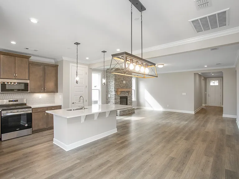 4012 Rosa Dr — Photo 12
