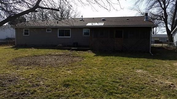 4th image of 350 Northland Dr