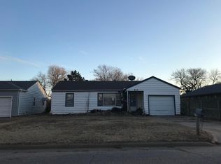 513 W 11th St, Harper, KS 67058