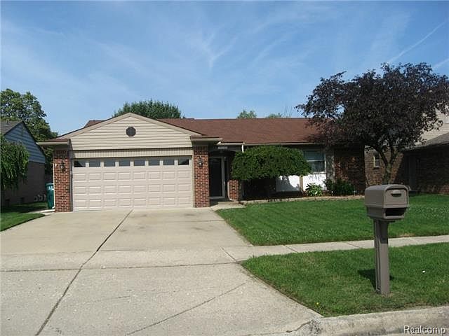 2nd image of 47039 Susan Rd