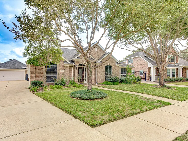 6015 Nash Creek Ct — Photo 3