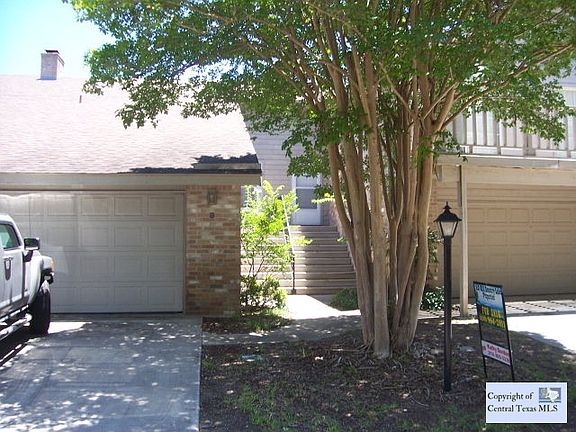 5th image of 8 Oak Villa Rd #G-2