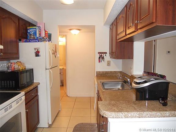 4th image of 5672 Rock Island Rd APT 251