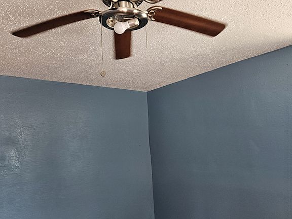 5th image of 1012 E 7th St APT A