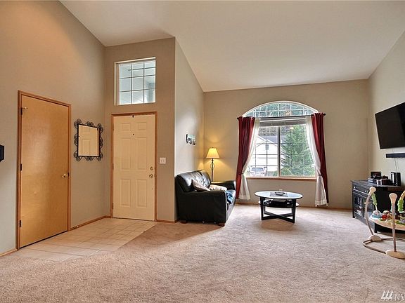 3rd image of 20405 73rd St E