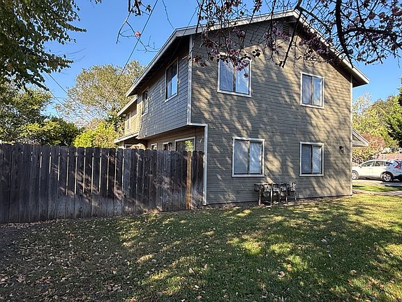 4th image of 2531 Broad St #B
