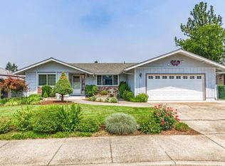 3090 Starwood Ct, Medford, OR