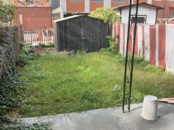 578 Christopher Avenue image 5 of 5