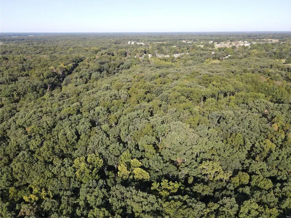 15 Walker Way, Monroe City, MO 63456