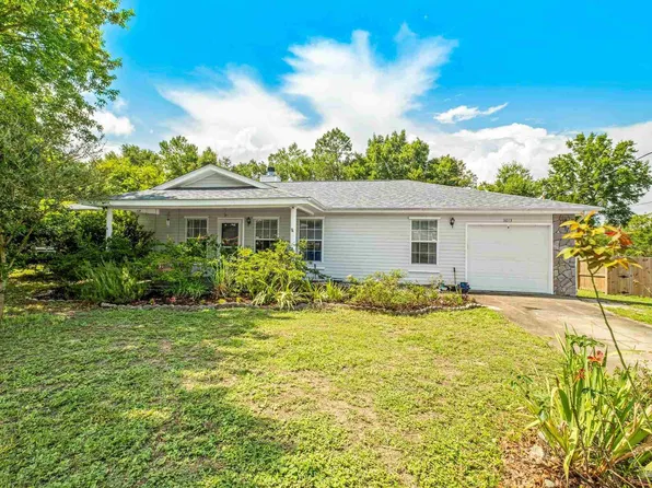 3613 Burton Cir, Navarre, FL 32566