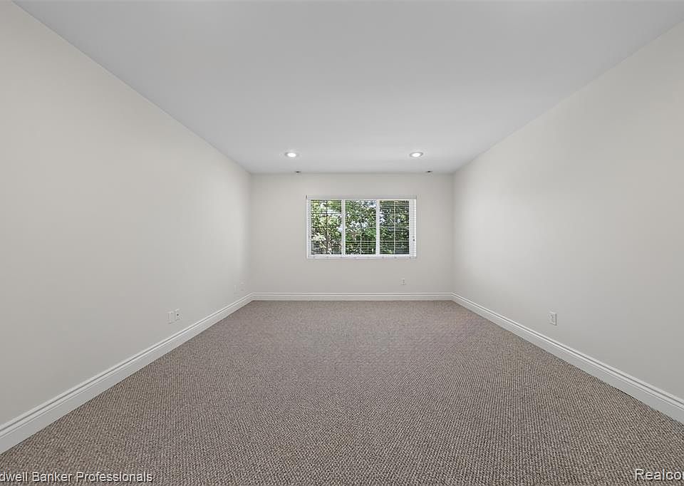 1111 N Old Woodward Ave Unit 17, photo 28