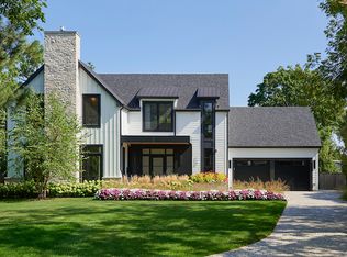 1125 Elm Ridge Dr, Glencoe, IL