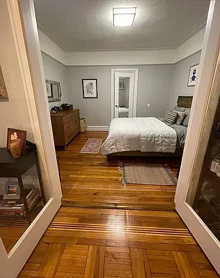 Rented by S&M Associates Realty LLC | media 10