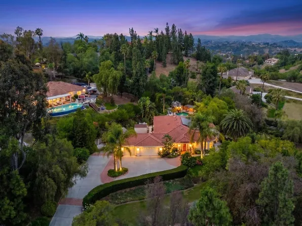 3537 Rosa Way, Fallbrook, CA 92028
