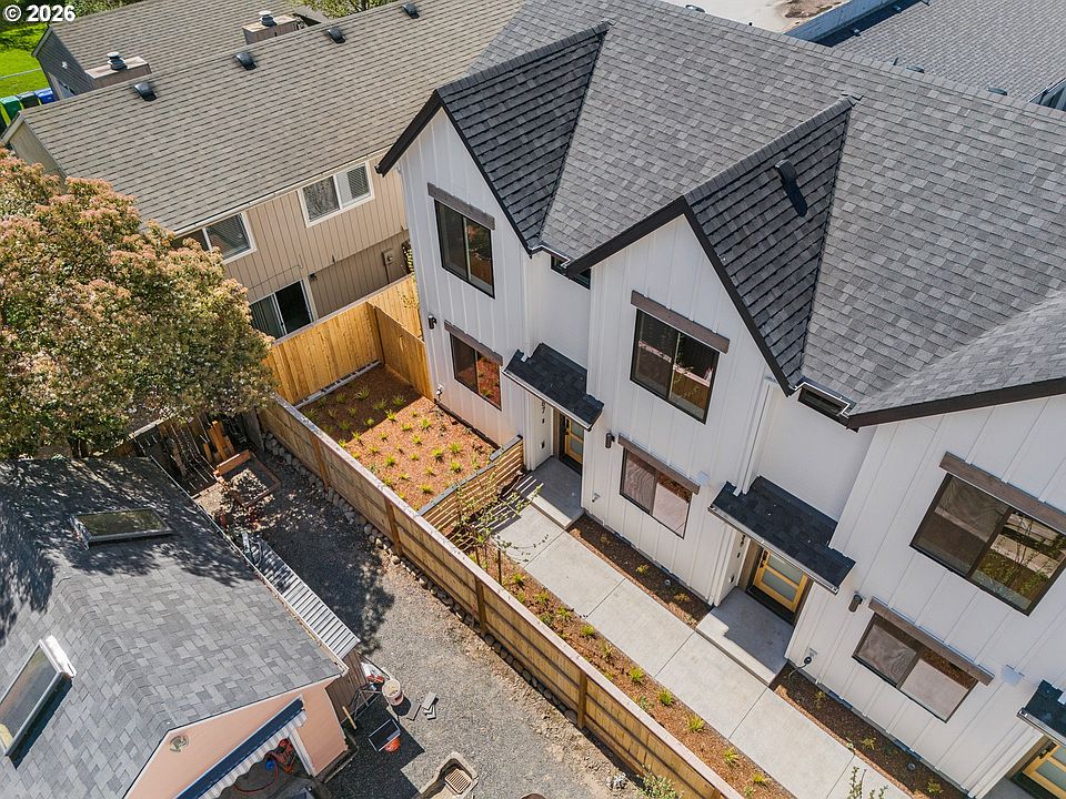 1st image of 5187 SE 28th Ave