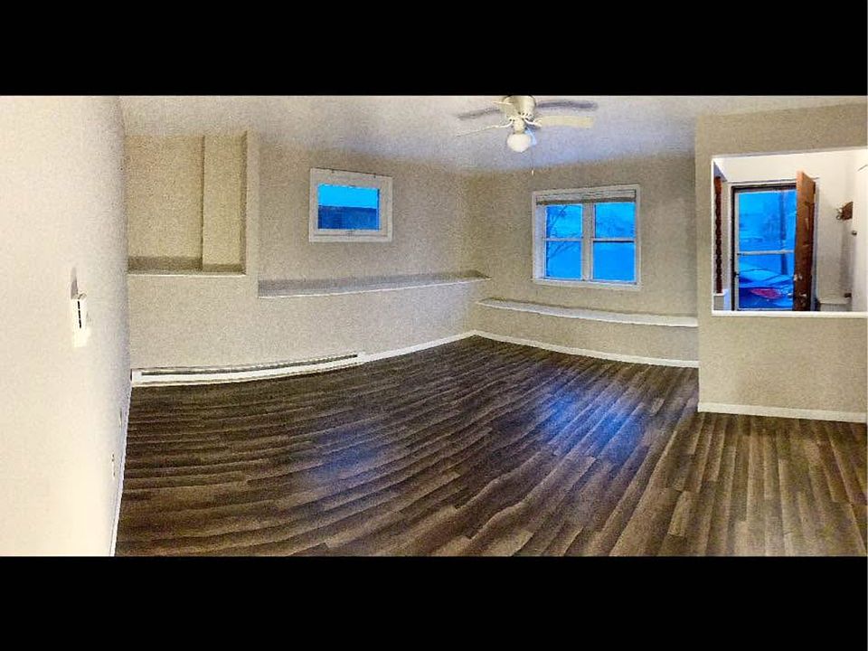2nd image of 817 Prescott Ave #Basement
