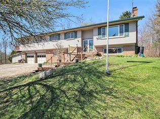 4122 Sylvan Rd, Grass Lake, MI 49240