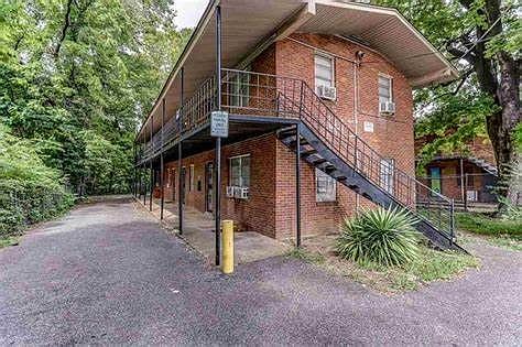 5th image of 412 E McLemore Ave APT 4