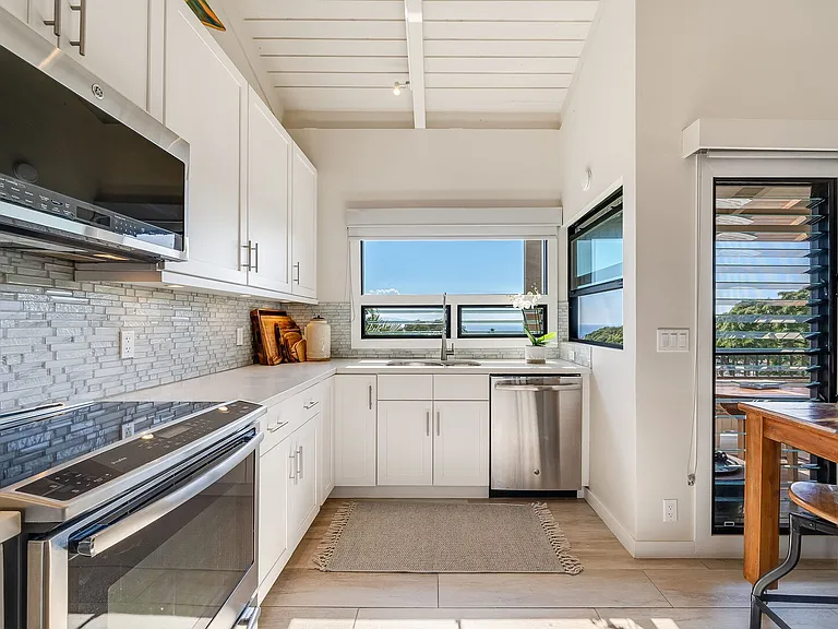 Wailea Ekolu Pl — Photo 12