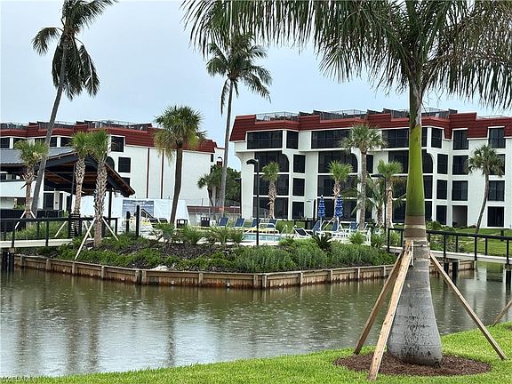 5th image of 2445 Gulf DR W #D23