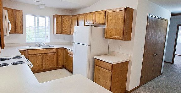 5th image of 3302 56th Ave Unit 205