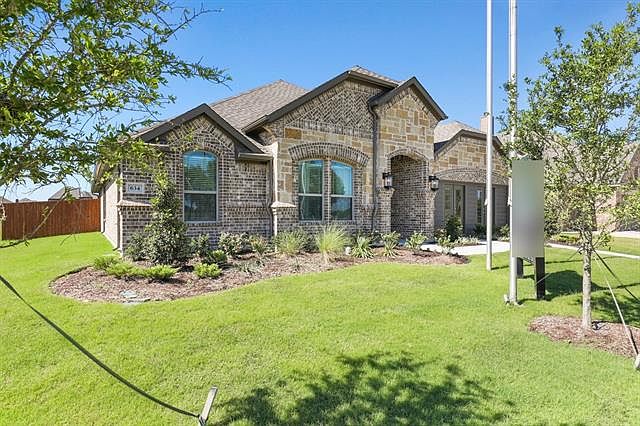 1st image of 634 Lonesome Dove Dr