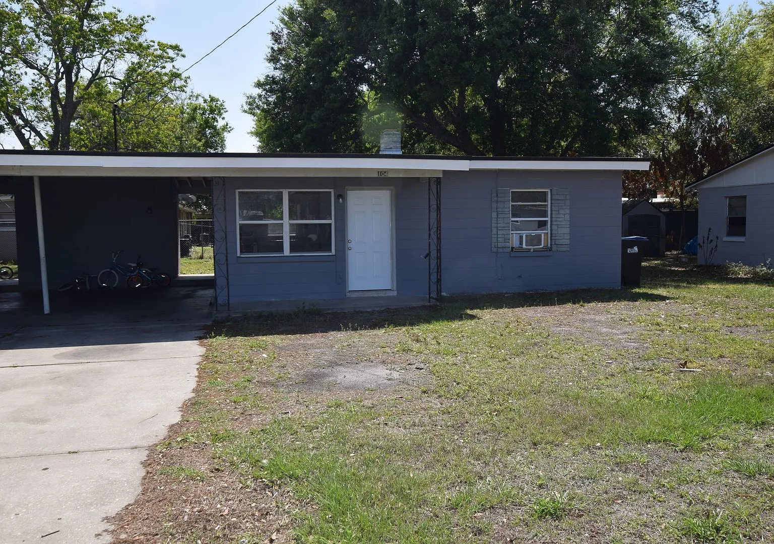 2 Bedroom 1Bath Duplex For Rent at 104 W Lancaster Road Orlando, FL 32824 — Photo 2
