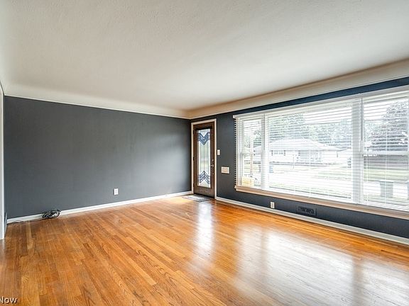 2nd image of 6382 Anita Dr