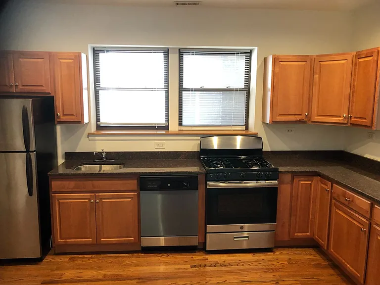 3824 N Ashland Ave #2 — Photo 4