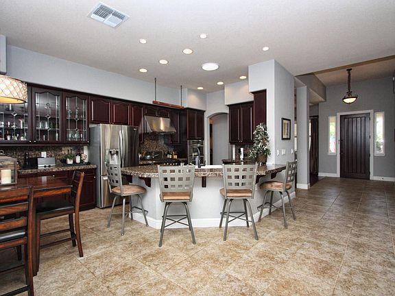 5th image of 2813 Carradale Dr