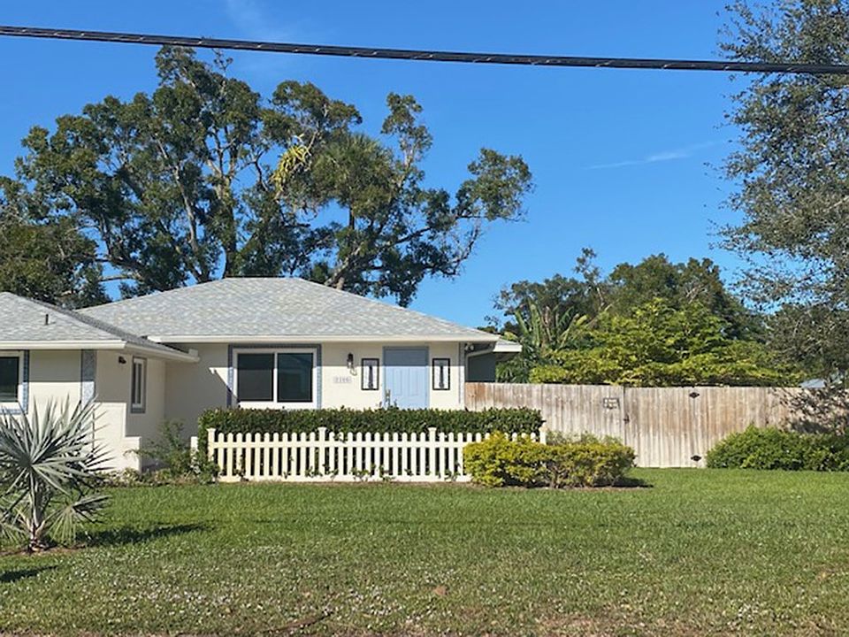 1st image of 2106 Nevarra Ave