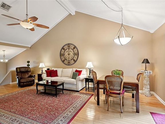 5th image of 708 Old Metairie Pl