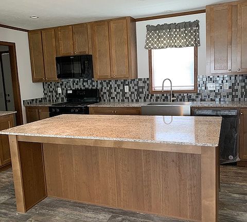 3rd image of 250 SE Laurel St #879