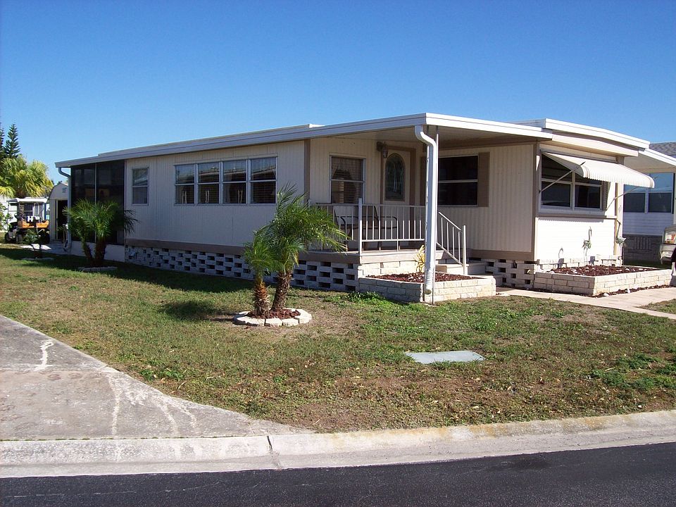1st image of 103 W Saint Annes Cir