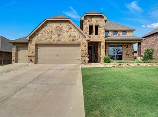 3213 Meadow Ridge Dr, Midlothian, TX 76065