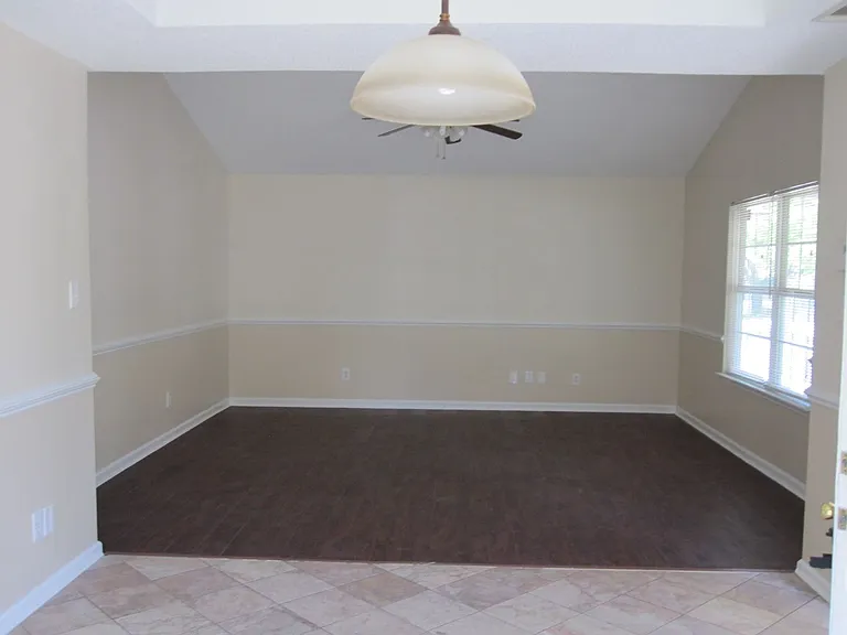 819 Tatem St — Photo 41