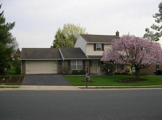 490 Salem Dr, Lancaster, PA 17601