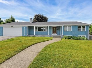 32 Brookfarm Rd, North Providence, RI 02904