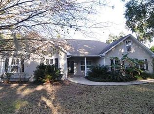 109 E Davis Cup Ct, St Simons Island, GA 31522