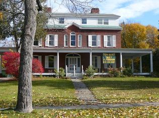 26 Summit St, Burlington, VT 05401