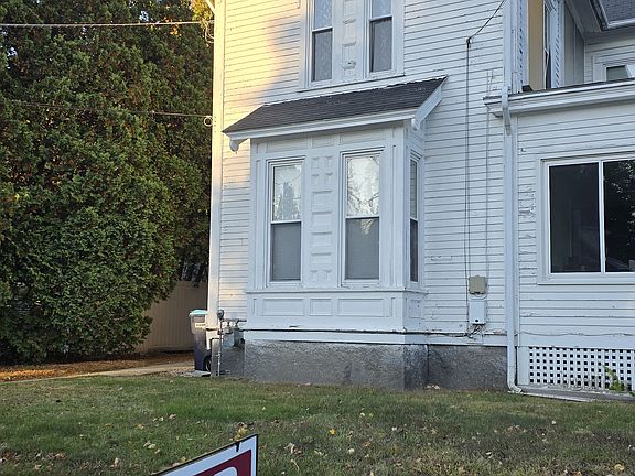 3rd image of 153 Whitney St #2