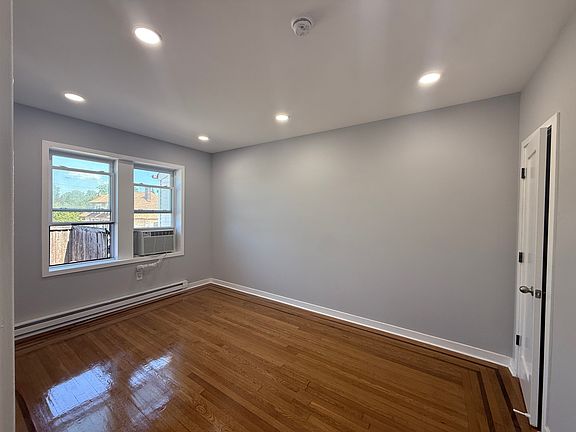 5th image of 198 Jericho Tpke APT 2