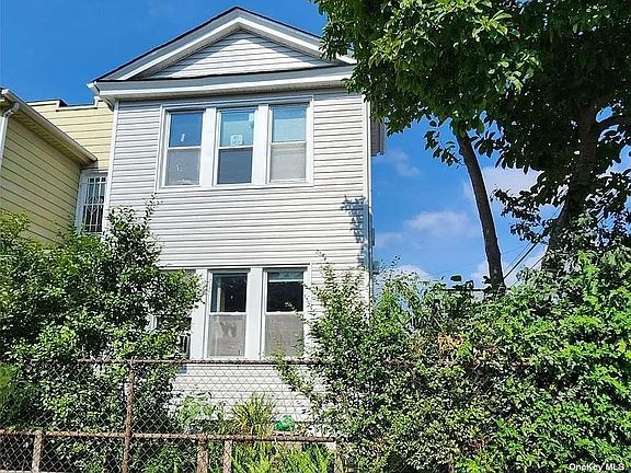 3rd image of 5002 47th St