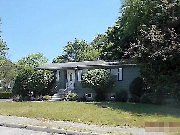 2nd image of 27 McDonnell Dr