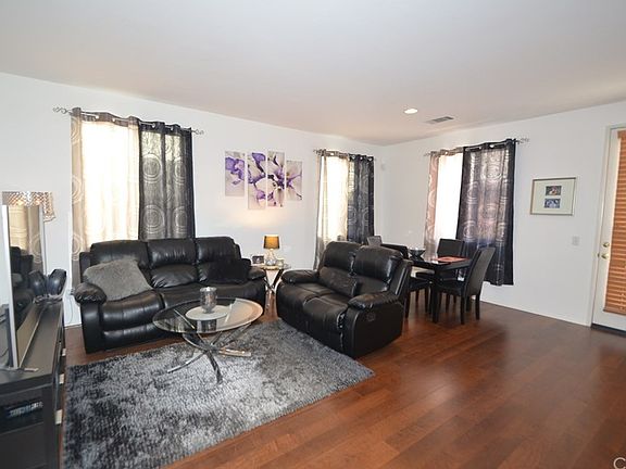 2nd image of 17552 Nutwood Dr