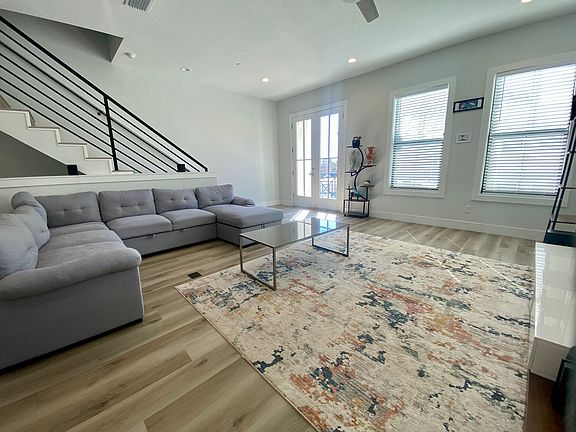 3rd image of 62 W Jersey St #14