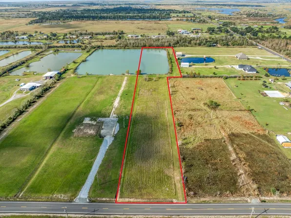 9334 Simon Lebleu Rd, Lake Charles, LA 70607