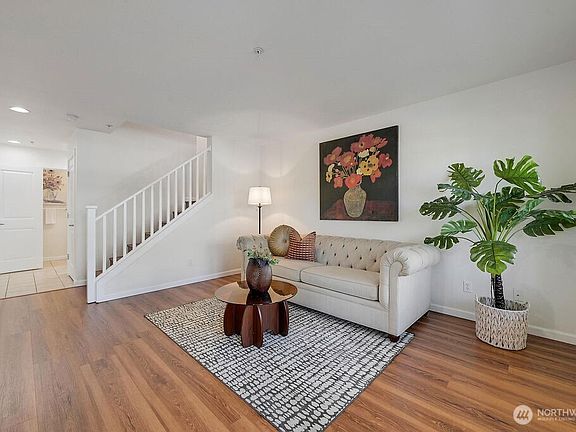 4th image of 21262 40th Way S #32